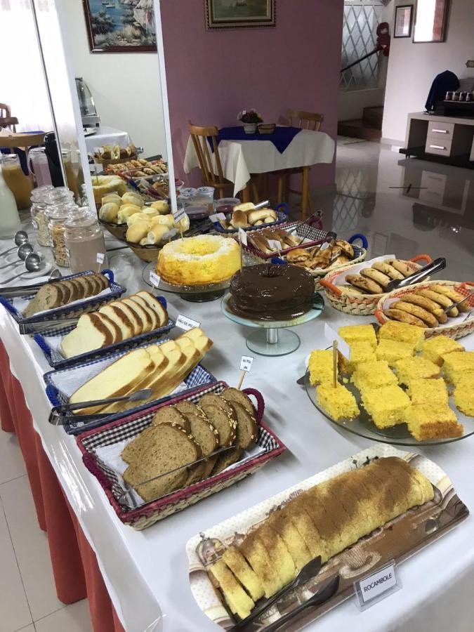 Pousada Doce Vida Campos do Jordão Buitenkant foto